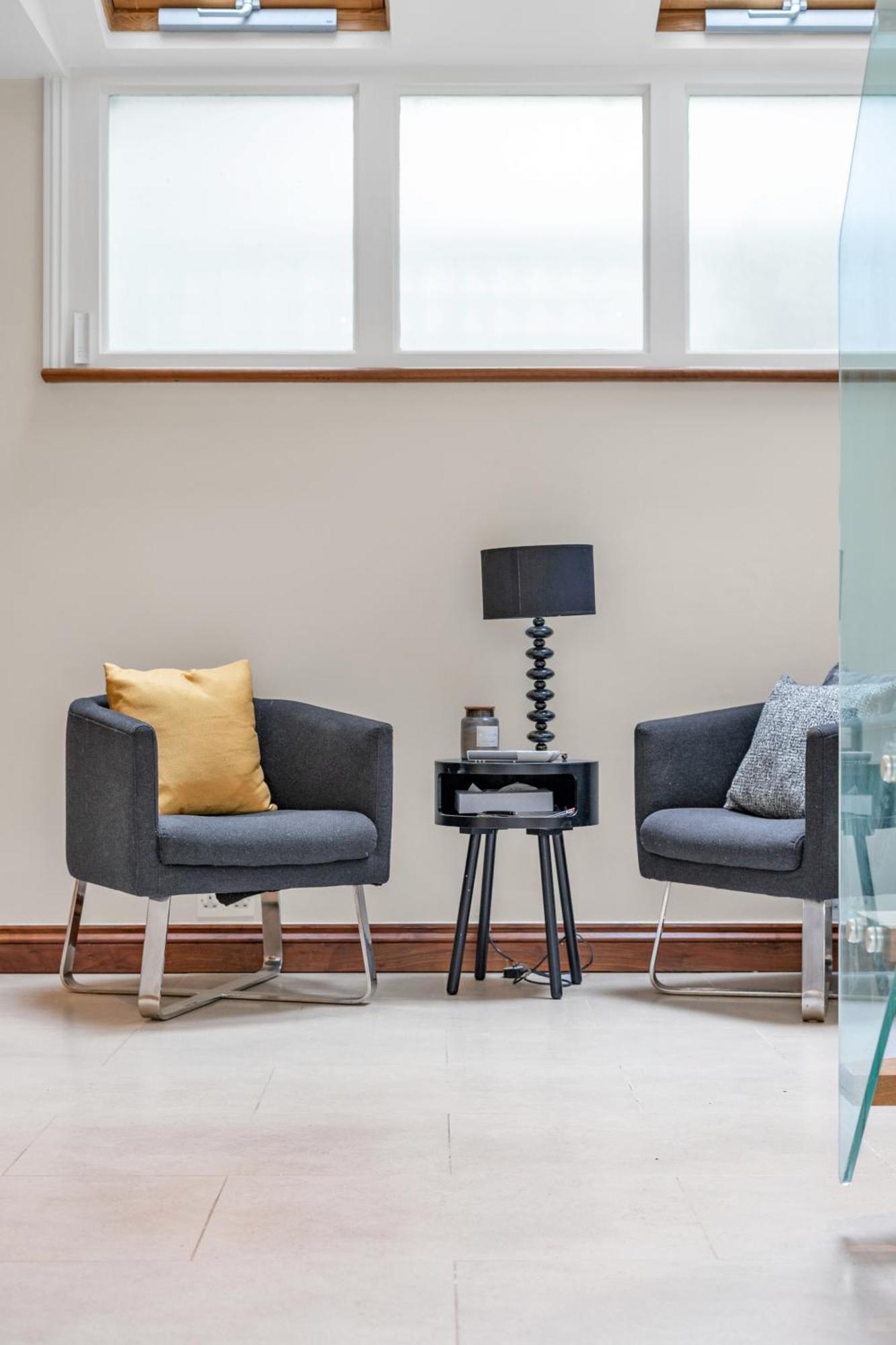 Appartement 3-bed Grand Triplex In Westminster